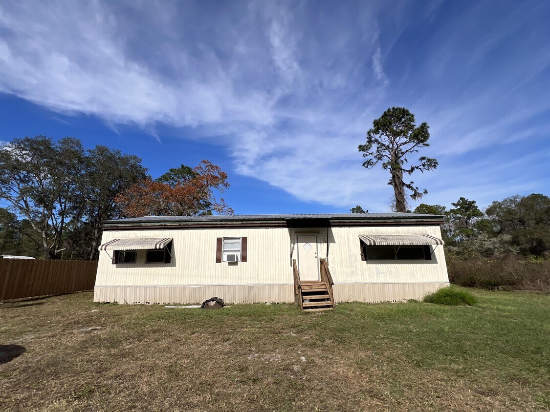 13415 NE 156th Ln, Fort McCoy, FL 32134 House Rental in Fort McCoy