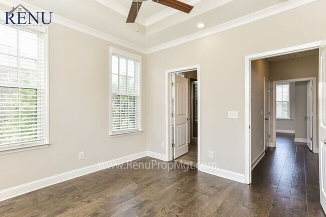 Foto del edificio - 3153 Long Blvd