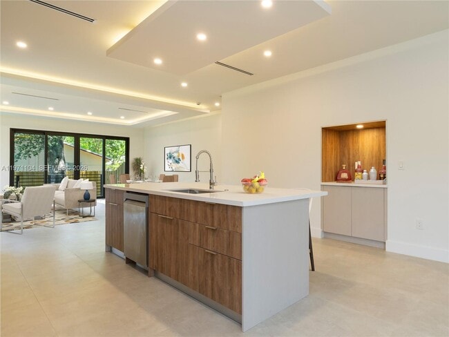 Foto del edificio - 841-843 SW 29th St