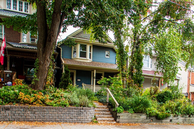 Building Photo - 47 Herbert Ave