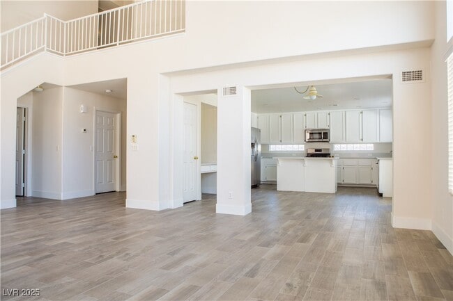 Building Photo - 1660 Mt Tremblant Ave