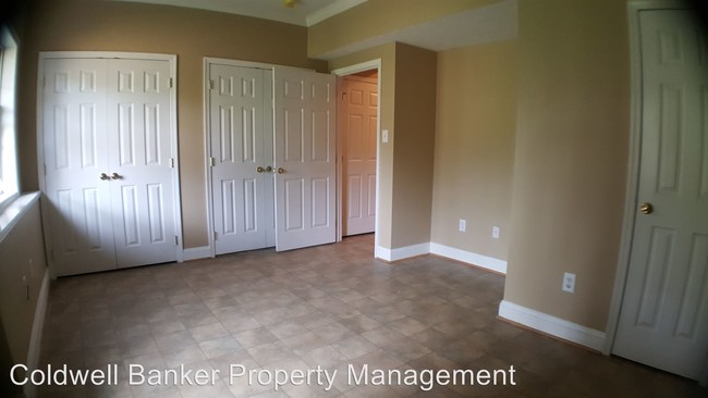 Foto del edificio - 4 br, 2.5 bath House - 22 Toms Brook Drive