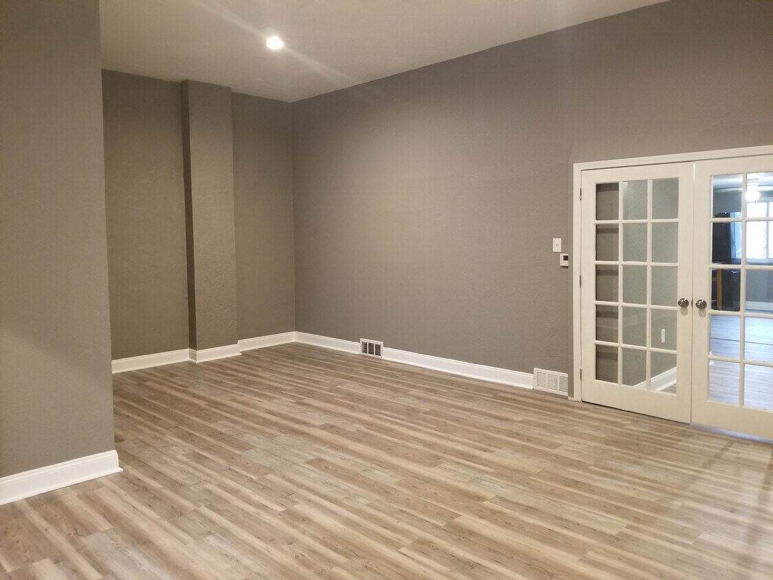 519 Carothers Ave, Carnegie, PA 15106 House Rental in Carnegie, PA