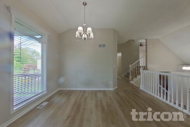 Foto del edificio - 14960 W 154th St