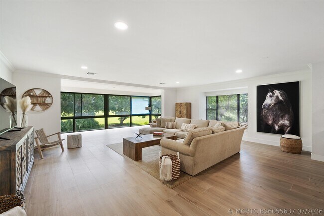 Building Photo - 2810 Polo Island Dr
