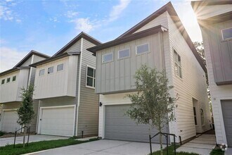 Building Photo - 2022 Thonig Rd