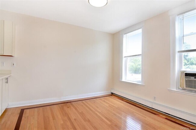 Foto del edificio - 106 Fourth Ave