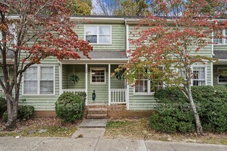 Building Photo - 126 Shady Spring Pl