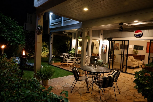 Building Photo - 310 Kipukai Pl