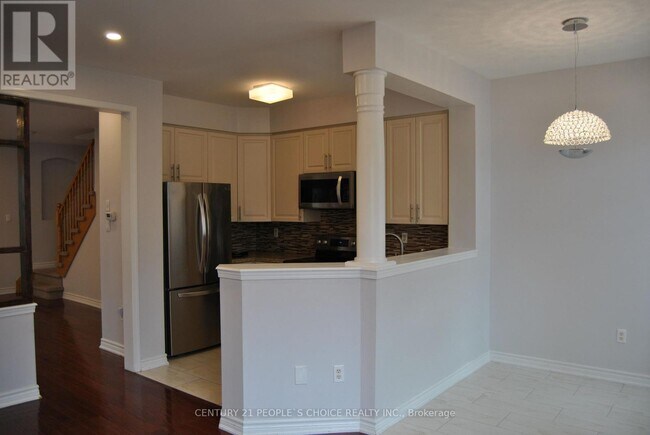 Photo du bâtiment - 1248 Prestonwood Crescent