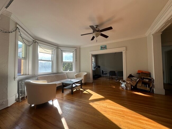 Foto del edificio - 17 Englewood Ave