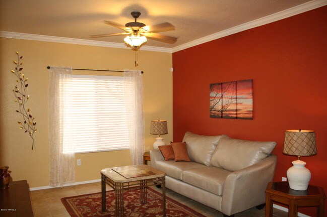 Foto del edificio - 7050 E Sunrise Dr