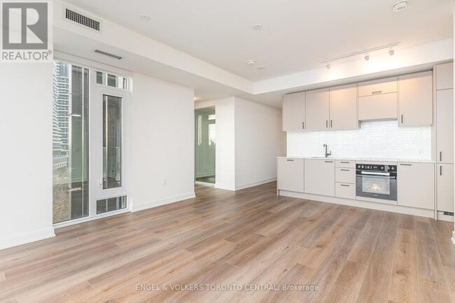 Photo du bâtiment - 1 Quarrington Ln