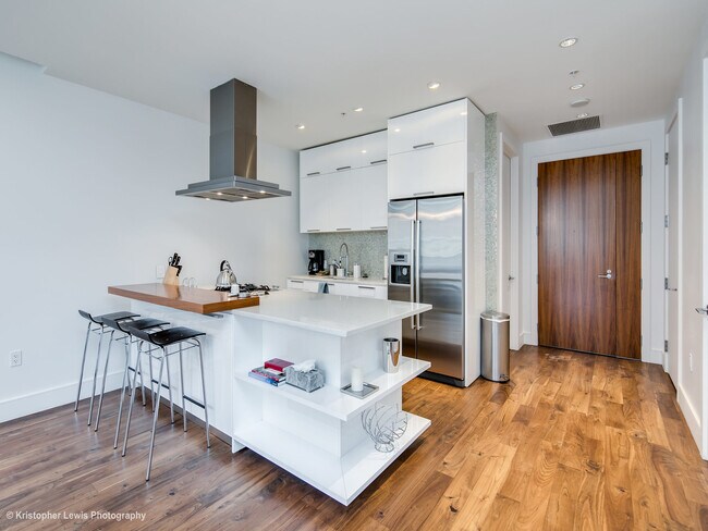 Foto del edificio - 1555 Blake St