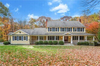 Building Photo - 202 S Bald Hill Rd