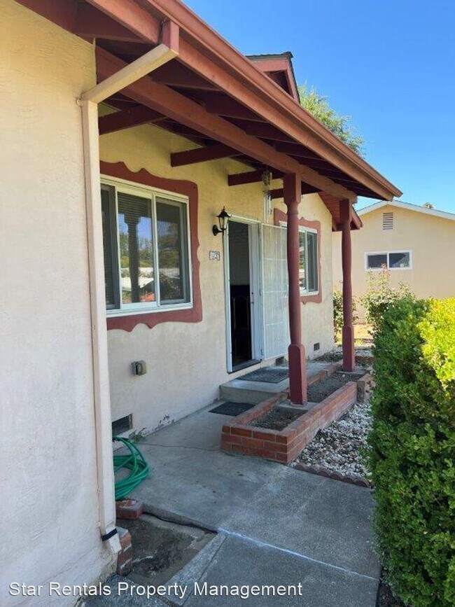 Building Photo - 3 br, 1 bath House - 1437 Farwell