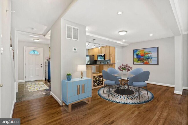 Foto del edificio - 9111 Barrick St