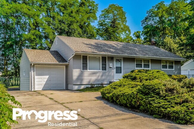 Building Photo - 303 Edgemoor Rd