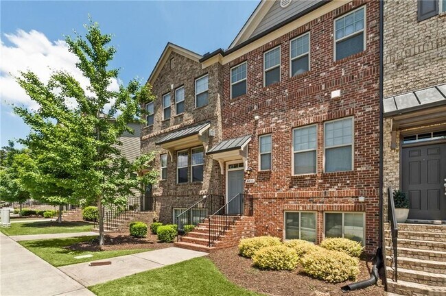 Building Photo - 4435 Donahue Ave