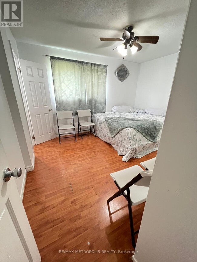 Building Photo - 78 Crittenden Square