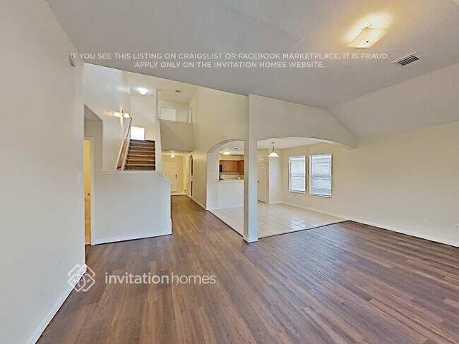 Foto del edificio - 15802 Parmley Creek Ct