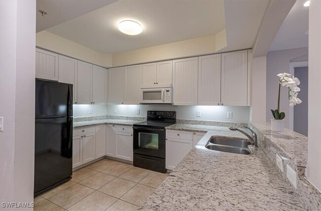 Building Photo - 1100 Pine Ridge Rd