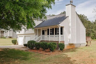 Building Photo - 20 Brittany Pointe Dr