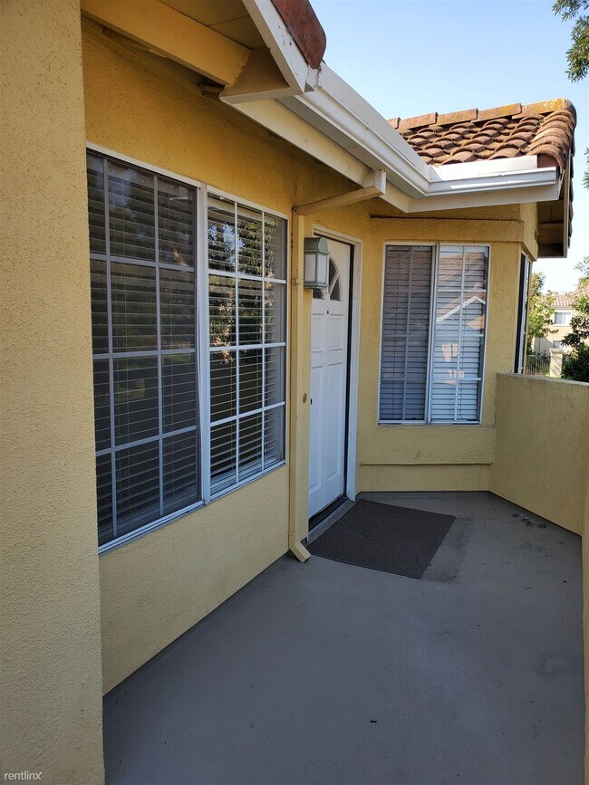 Foto del edificio - 2 br, 2 bath Townhome - 106 Costero Aisle 106