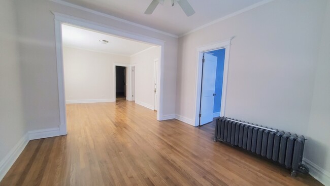 Foto del edificio - 7816 S Coles Ave
