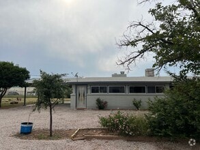 Building Photo - 4105 E Bevers St