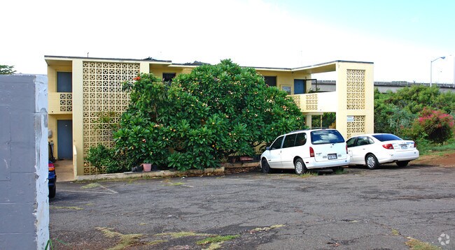 Building Photo - 6-Unit Multifamily or Redevelopment Lot