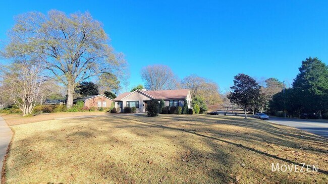 Foto del edificio - 1200 Dresden Dr W