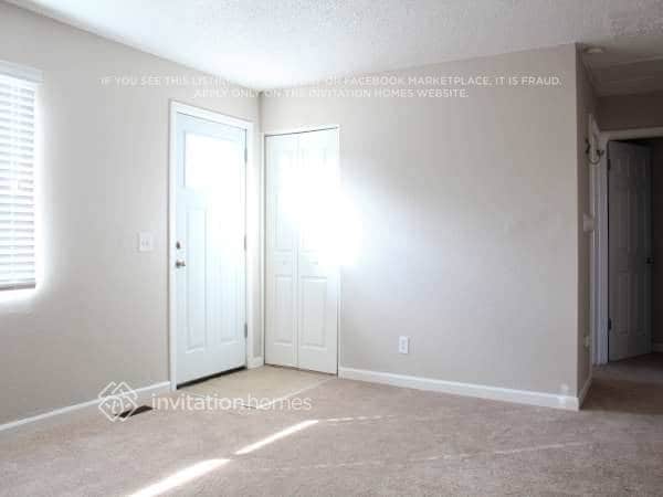 Building Photo - 13298 Lackland Dr