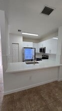 Building Photo - 1480 NE 33rd Ave