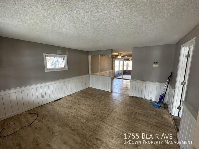 Building Photo - 1755 Blair Ave