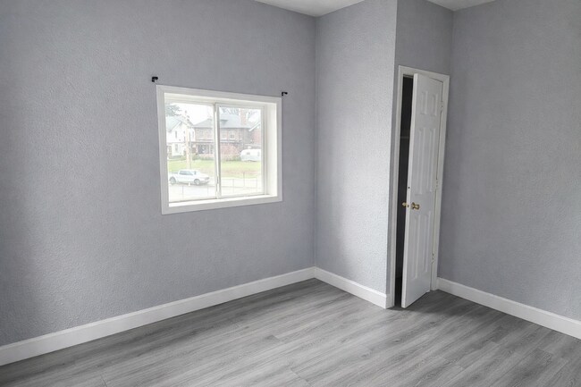 Photo - 2707 N College Ave House