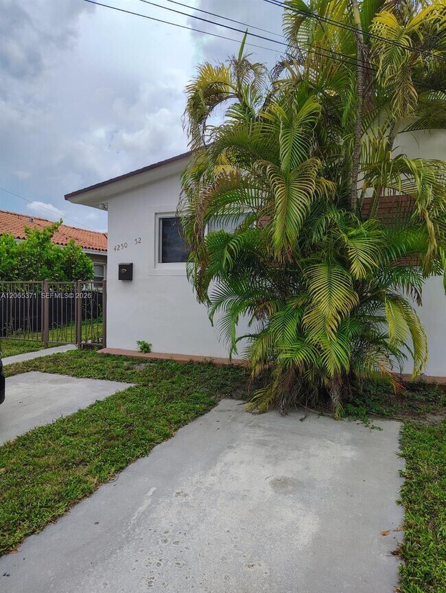 Building Photo - 4250 NW 3rd St