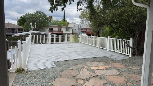 Building Photo - 13277 Anchor Village
