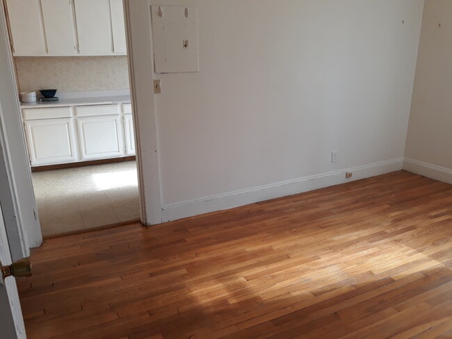 Foto del edificio - 53 Crescent Ave