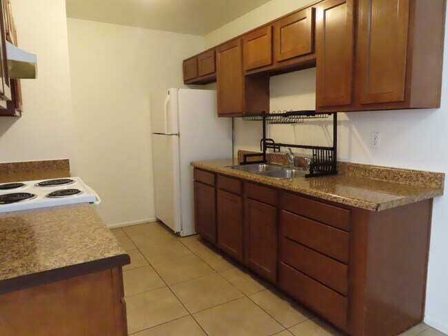 Foto del edificio - 815 E 4th Pl