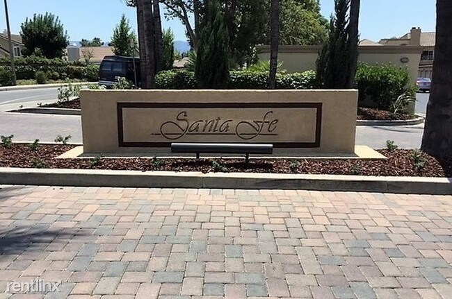 Building Photo - 2 br, 2 bath Condo - 23709 Del Monte Dr