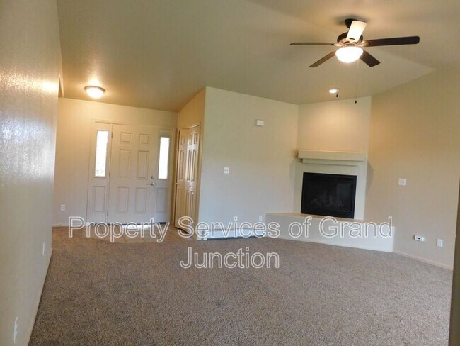 Foto del edificio - 428 Jornada St