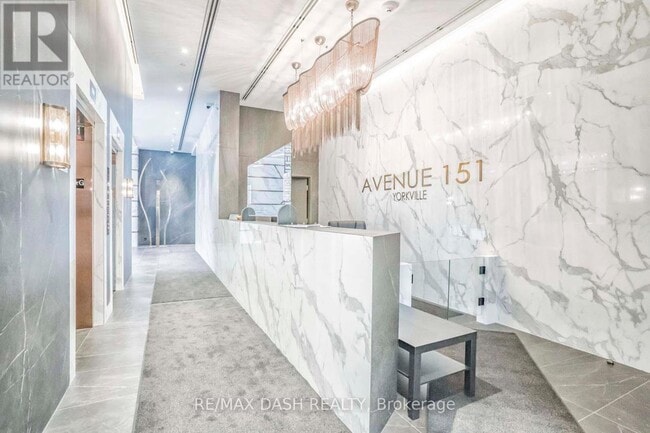 Building Photo - 151-151 Avenue Rd