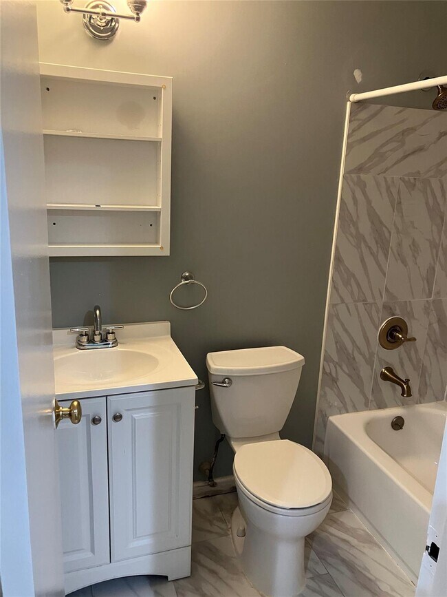 Foto del edificio - 361 Sierra Vista Ln