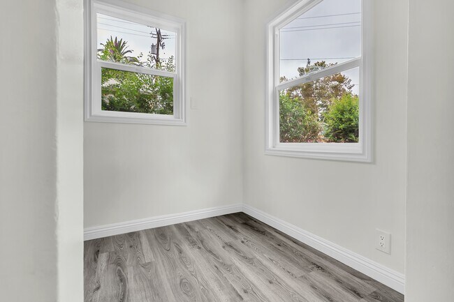 Foto del edificio - 6324 Gallant St