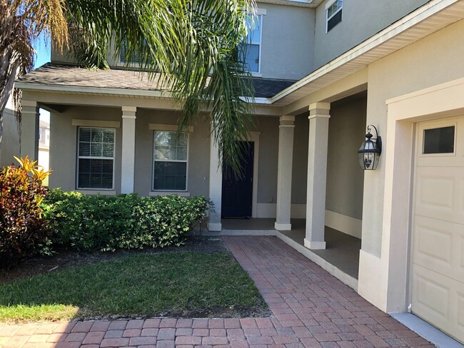 Building Photo - 5 Bedroom / 3.5 Bathroom House at Independ...