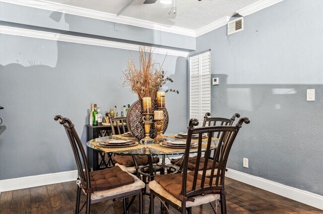 Photo - 115 Gardens Dr Apartment