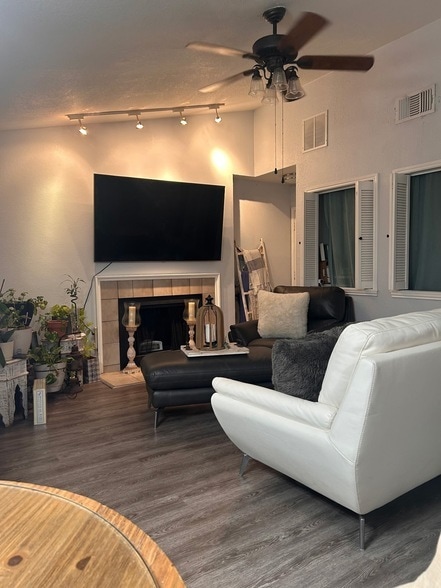 Photo - 1212 Horizon Trail Apartment