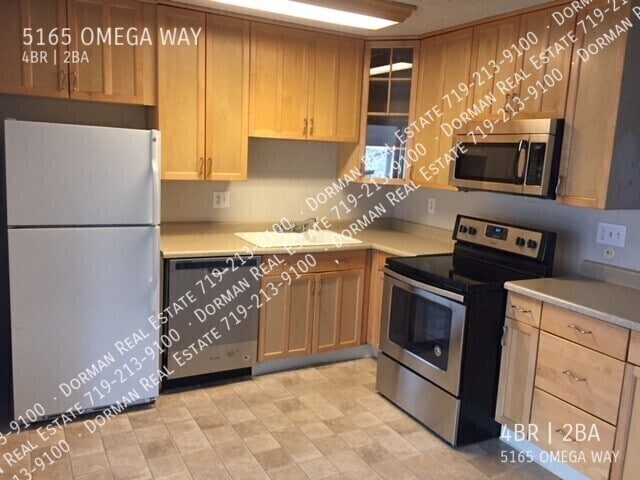 Photo - 5165 OMEGA WAY- House