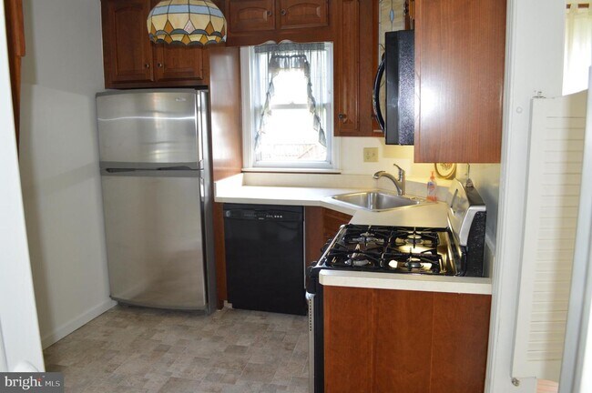 Foto del edificio - 14 Dublin Dr